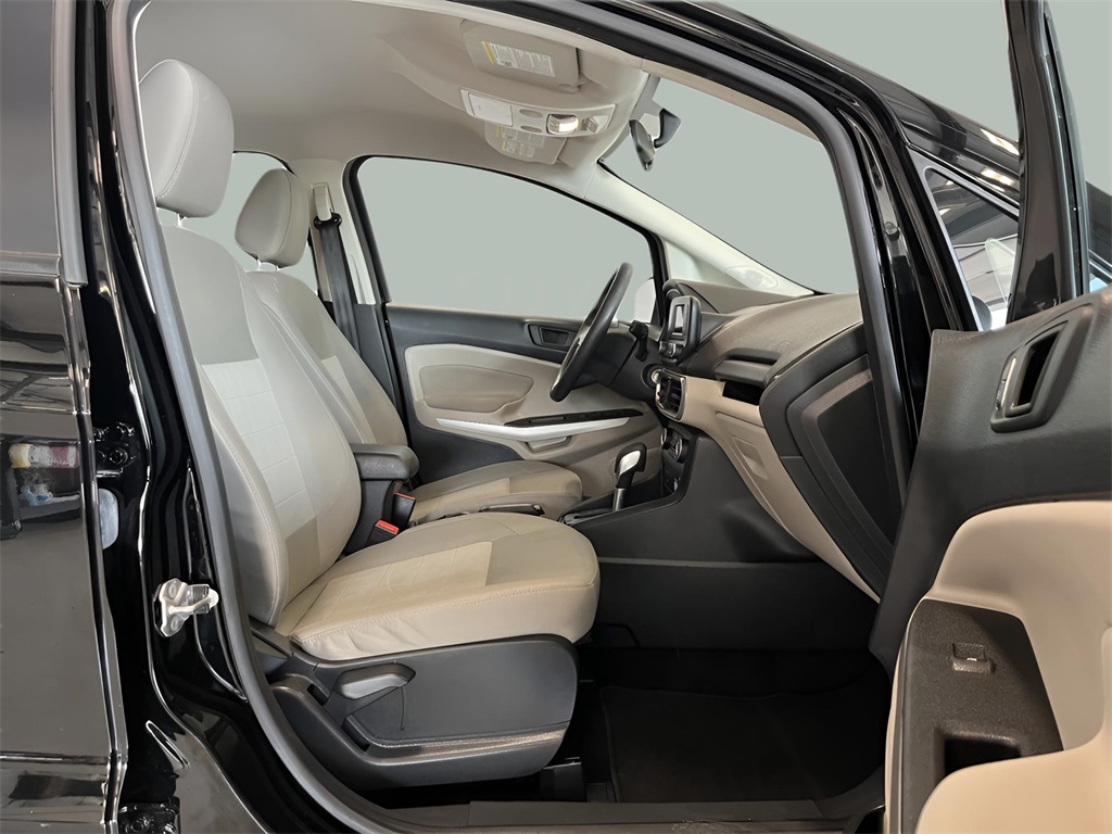 2020 Ford EcoSport S photo 23