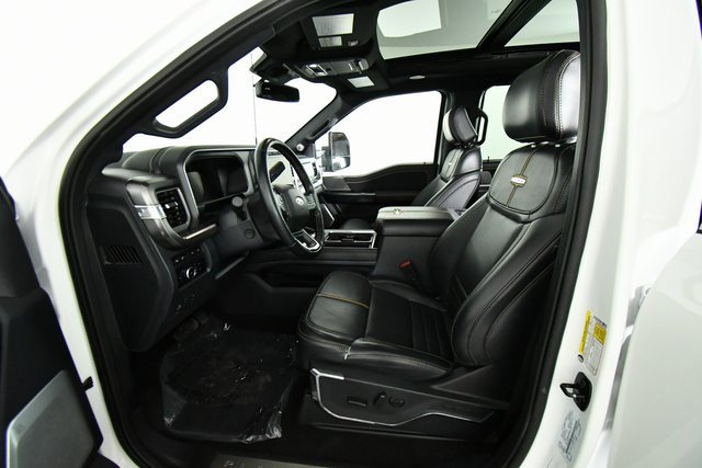 2024 Ford F-350 XL photo 4