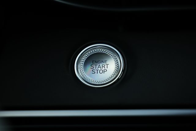 2025 Genesis GV70 2.5T photo 38