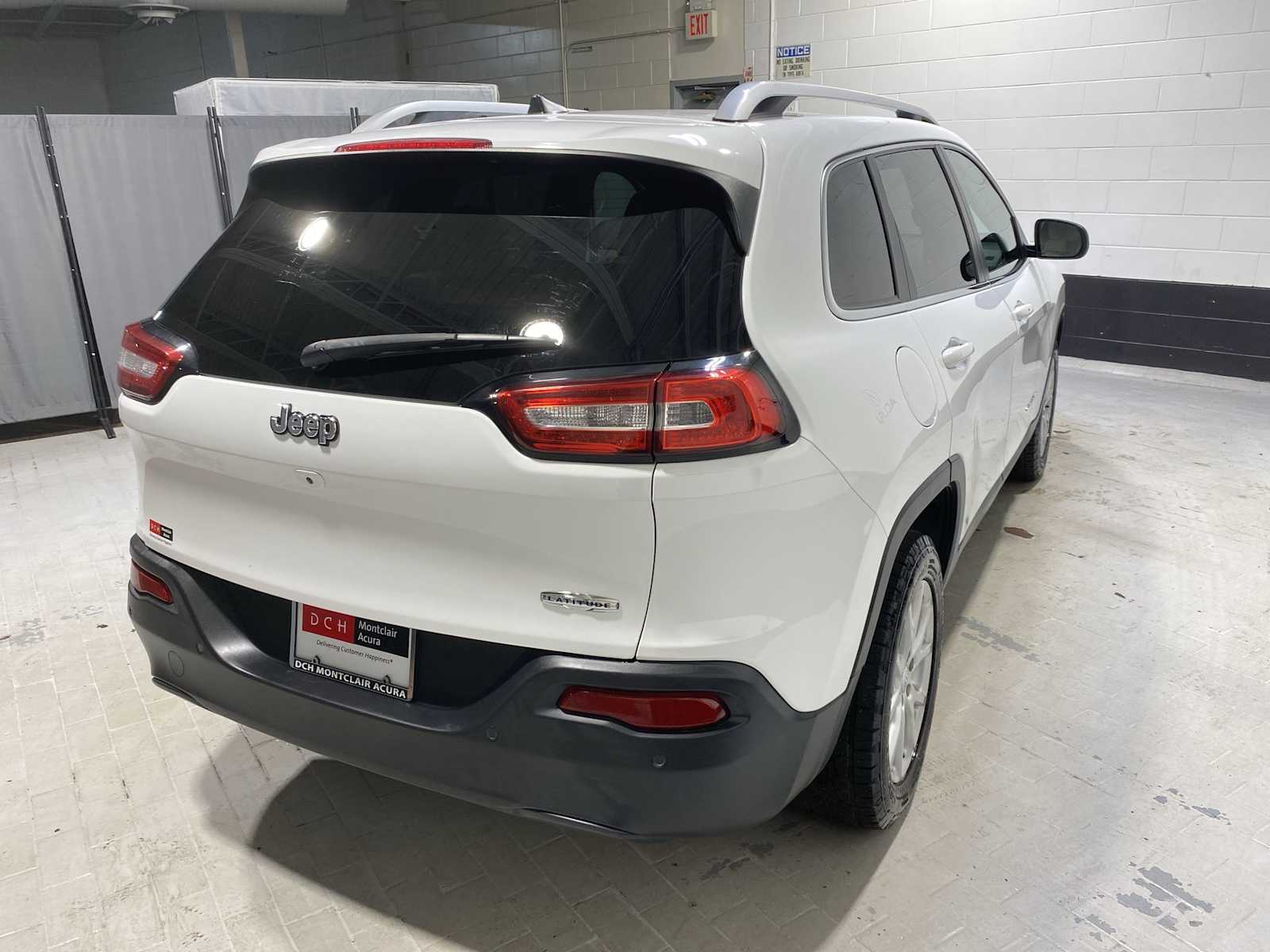 2017 Jeep Cherokee Latitude photo 22