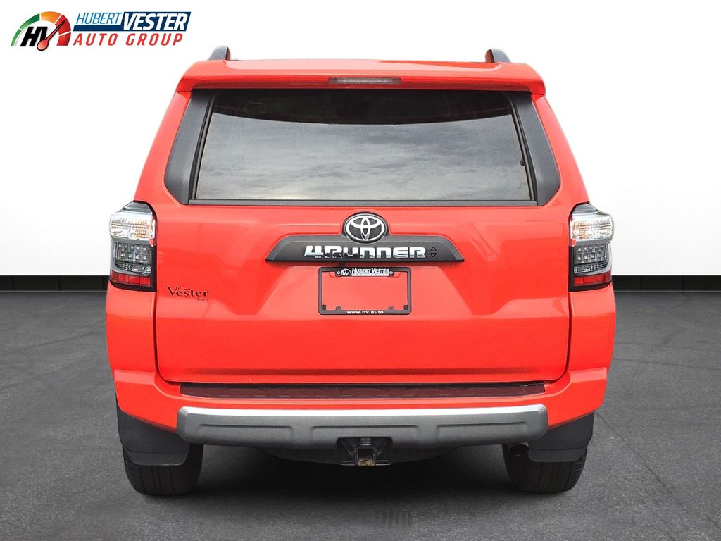 2024 Toyota 4Runner TRD Off-Road photo 7