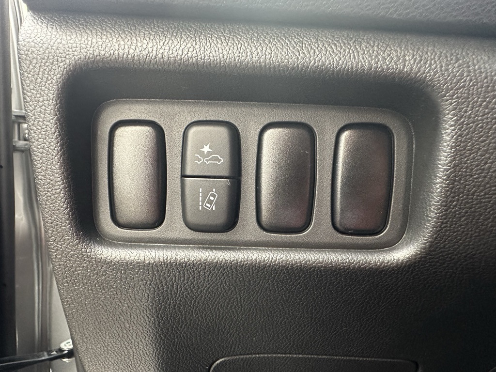 2023 Mitsubishi Outlander Sport ES photo 28
