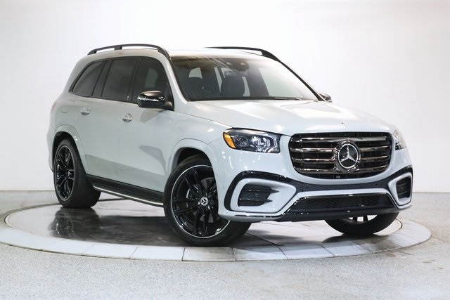 2024 Mercedes-Benz GLS Base's photo
