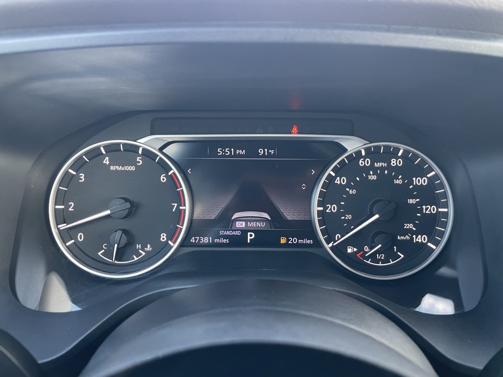 2022 Nissan Rogue SV photo 10
