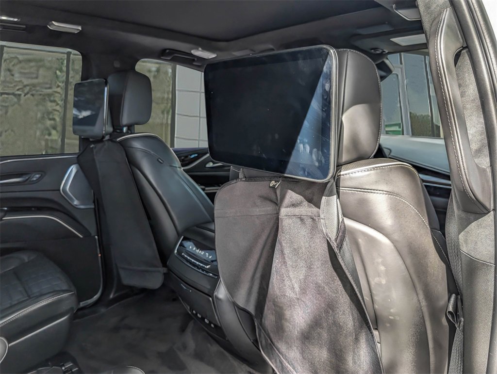 2022 Cadillac Escalade ESV Sport Platinum photo 21
