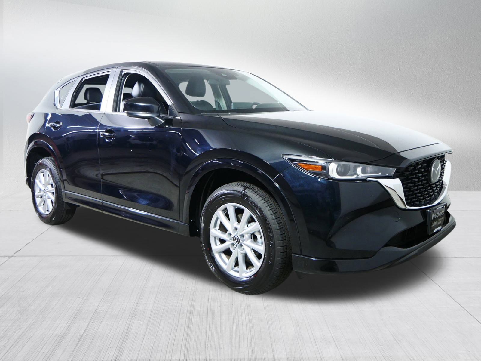 2025 Mazda CX-5 S Select Package's photo