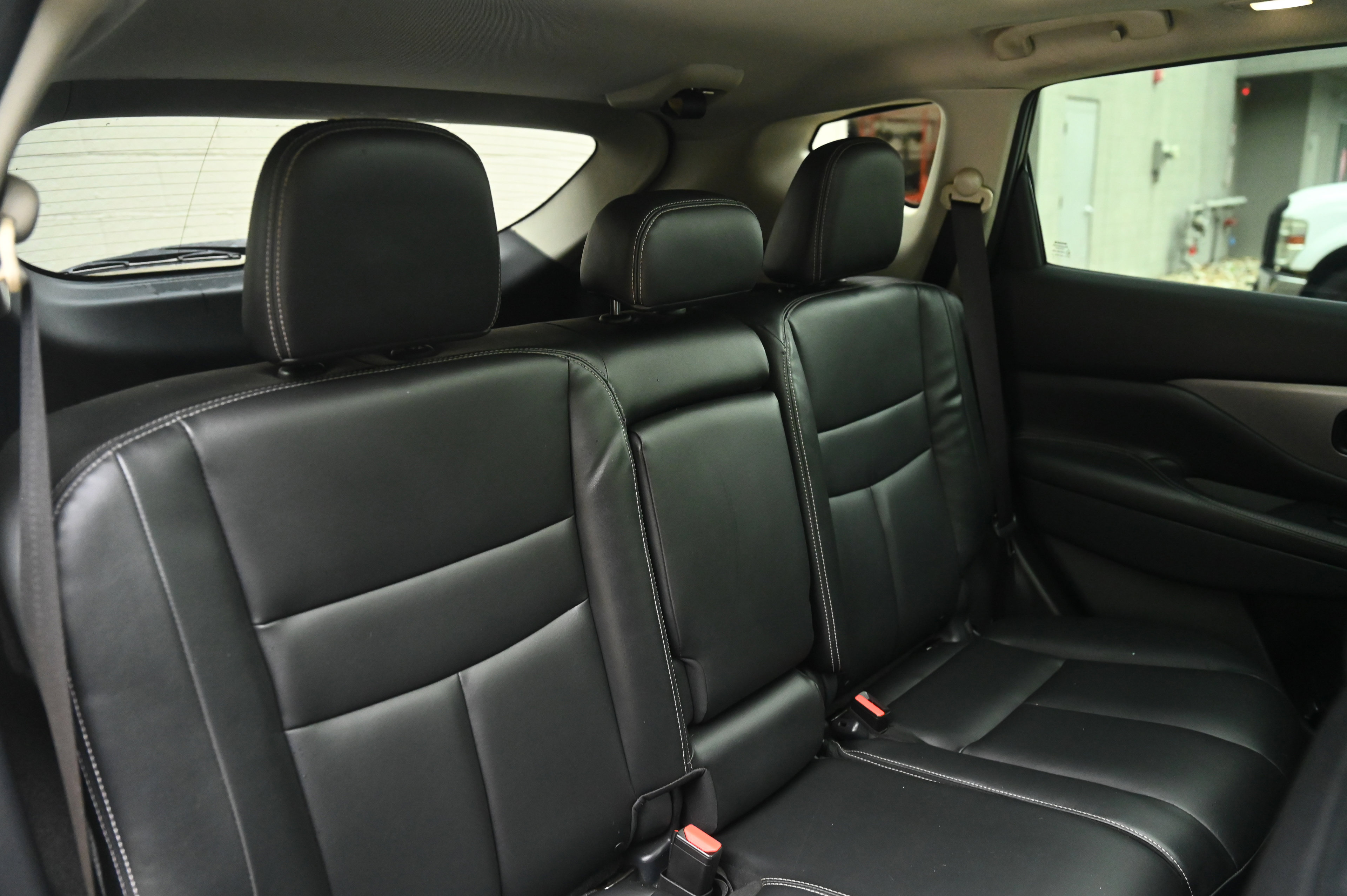 2020 Nissan Murano SV photo 25
