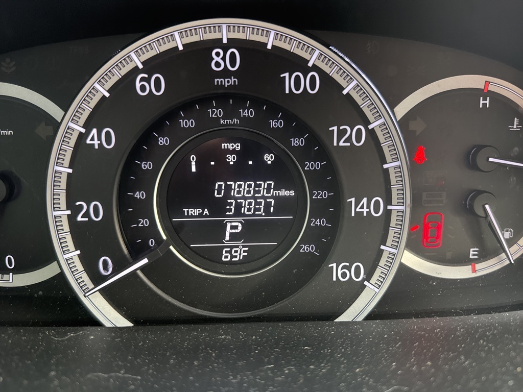 2015 Honda Accord EX-L photo 6