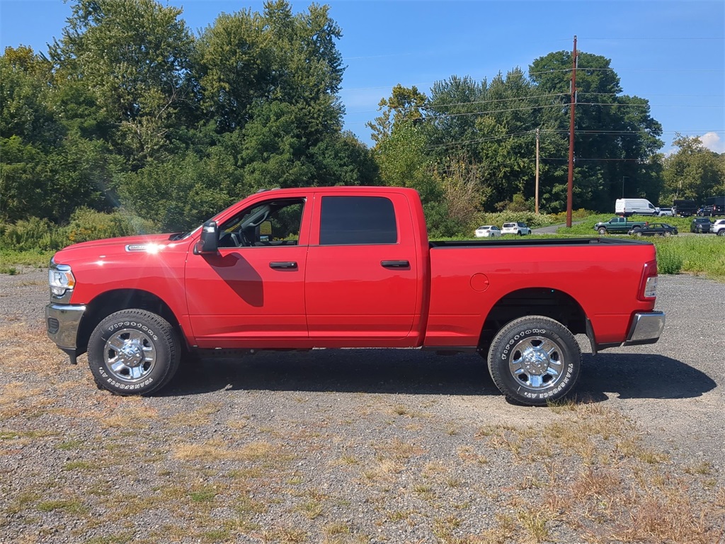 2024 Ram 2500 Tradesman photo 4