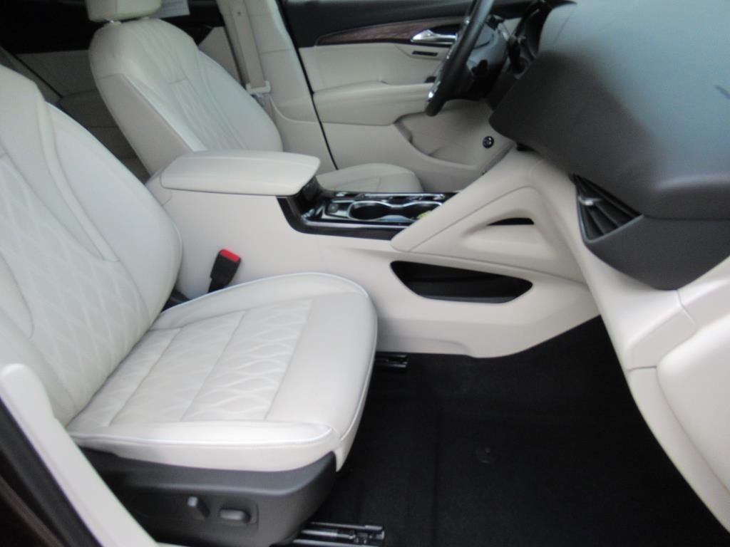 2022 Buick Envision Avenir photo 9