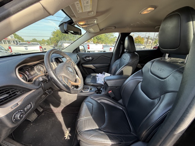 2017 Jeep Cherokee Limited photo 9