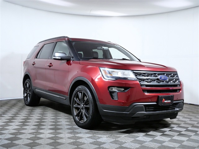 2019 Ford Explorer XLT's photo