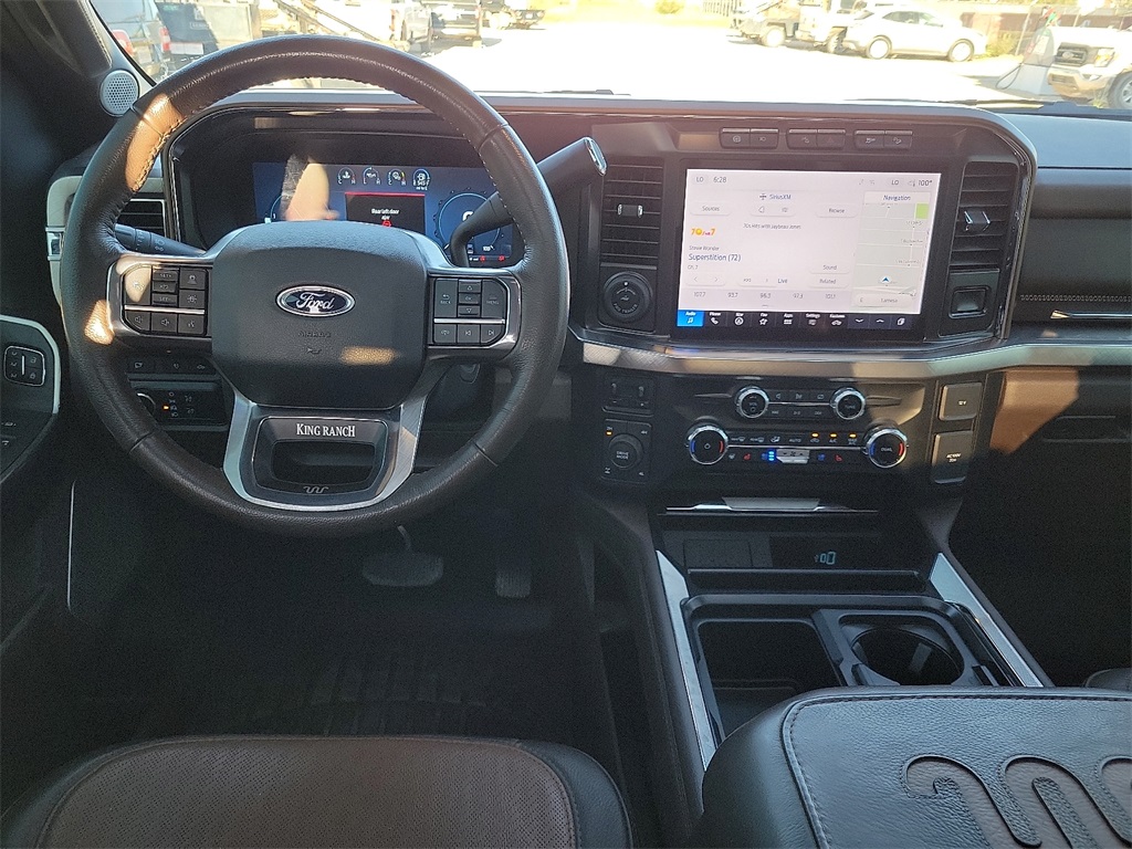 2024 Ford F-350 King Ranch photo 17