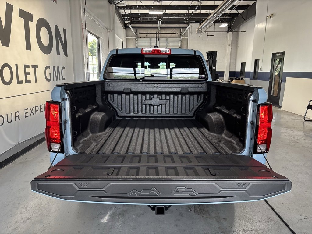 2025 Chevrolet Colorado Work Truck LT photo 26