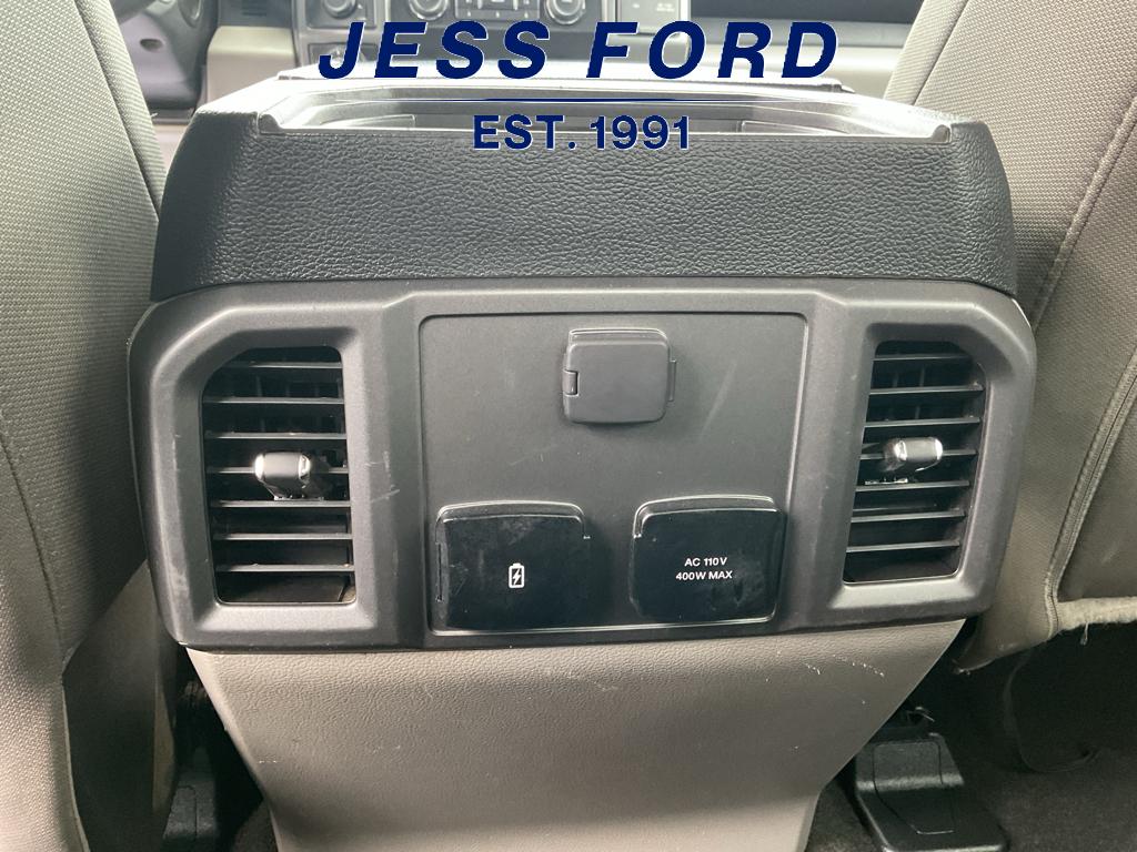 2019 Ford F-150 XLT photo 13
