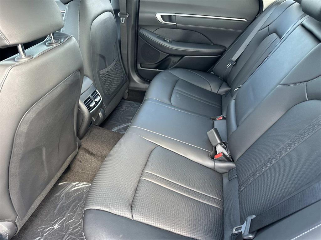 2025 Hyundai Sonata Hybrid Limited photo 15