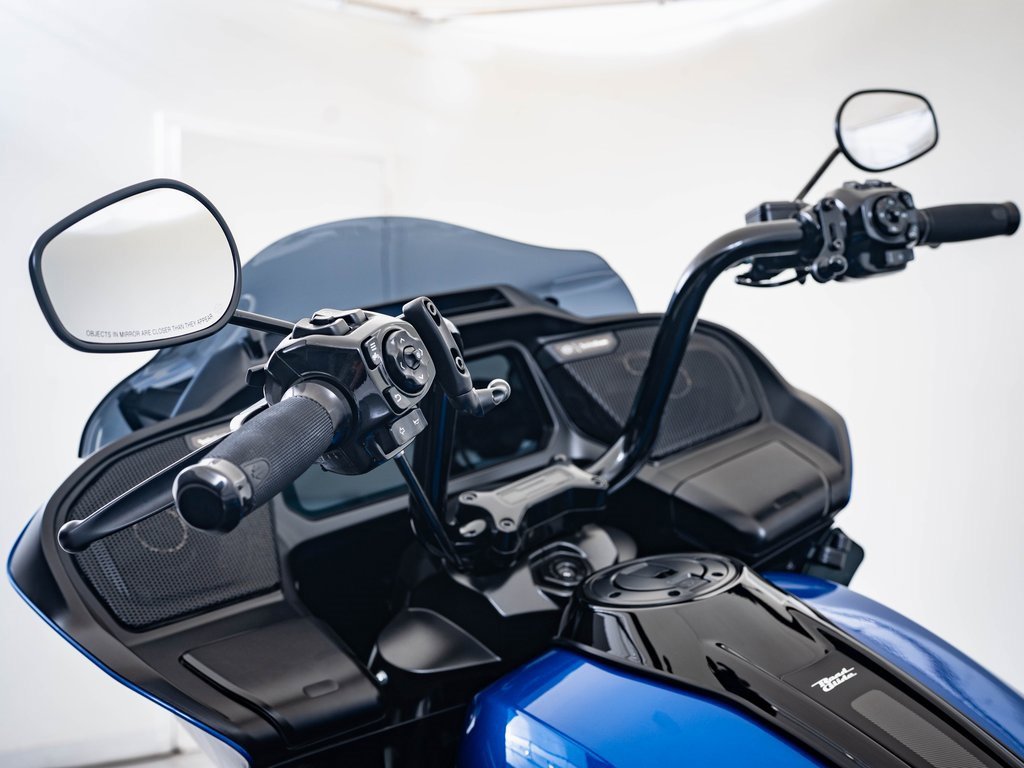 2024 Harley Davidson Road Glide photo 7