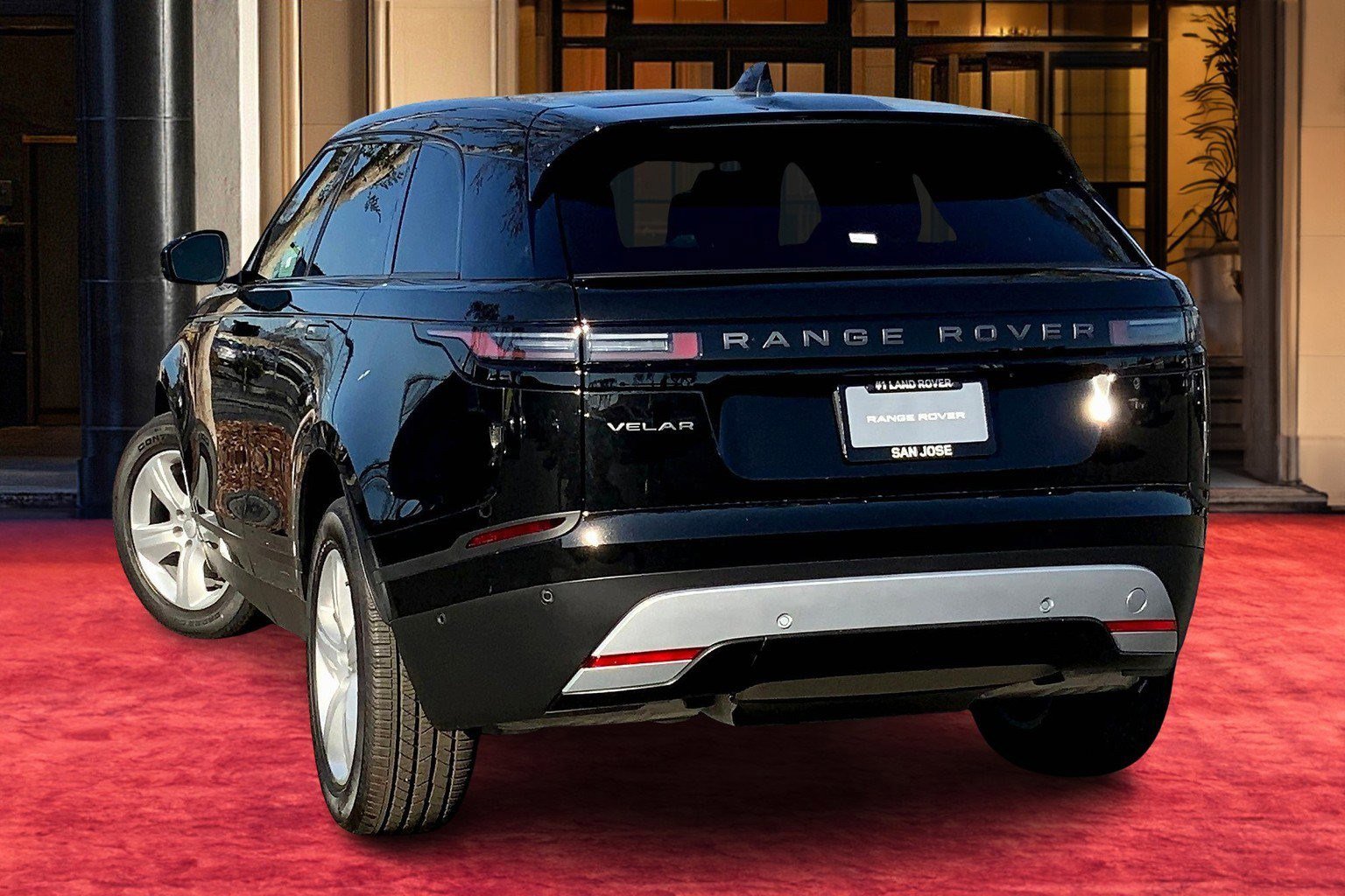 2025 Land Rover Range Rover Velar S photo 2