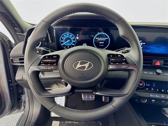 2025 Hyundai Elantra Hybrid SEL Sport photo 14