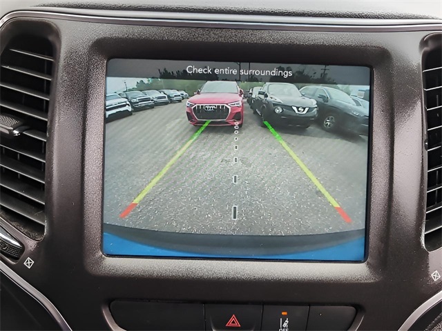 2022 Jeep Cherokee Trailhawk photo 19