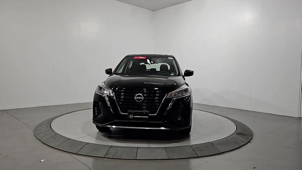 2024 Nissan Kicks S photo 7