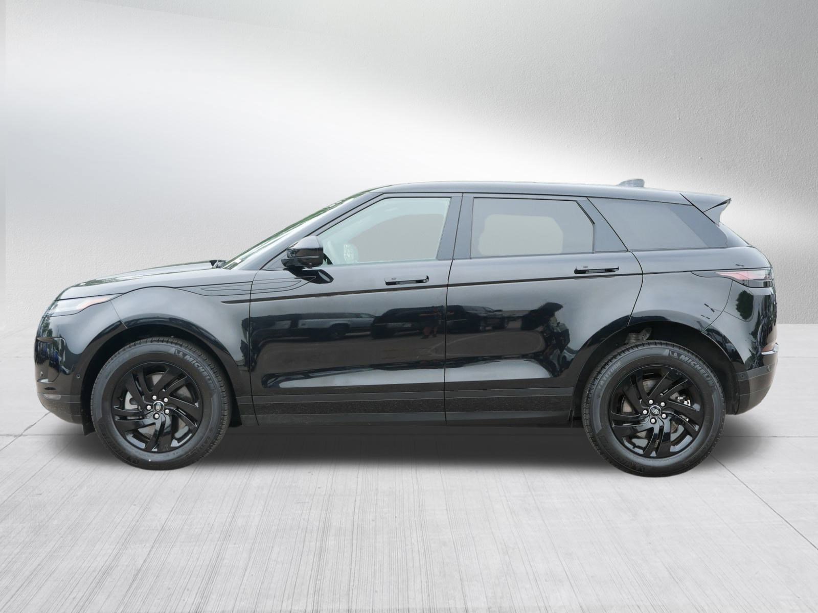 2025 Land Rover Range Rover Evoque S photo 8