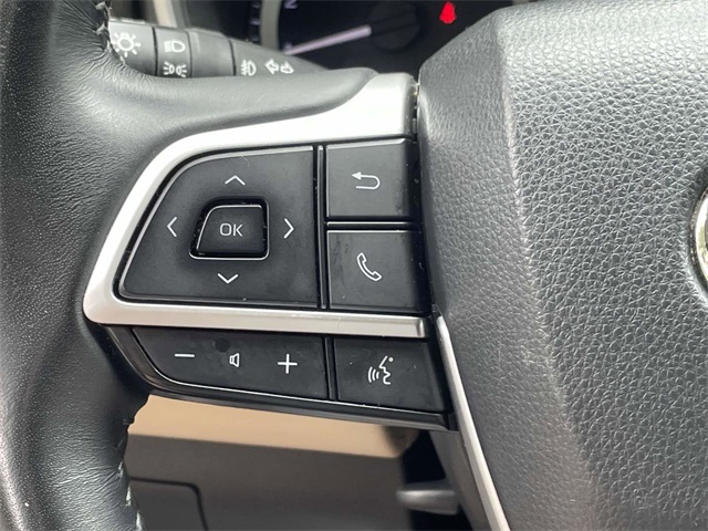 2023 Toyota Highlander L photo 20