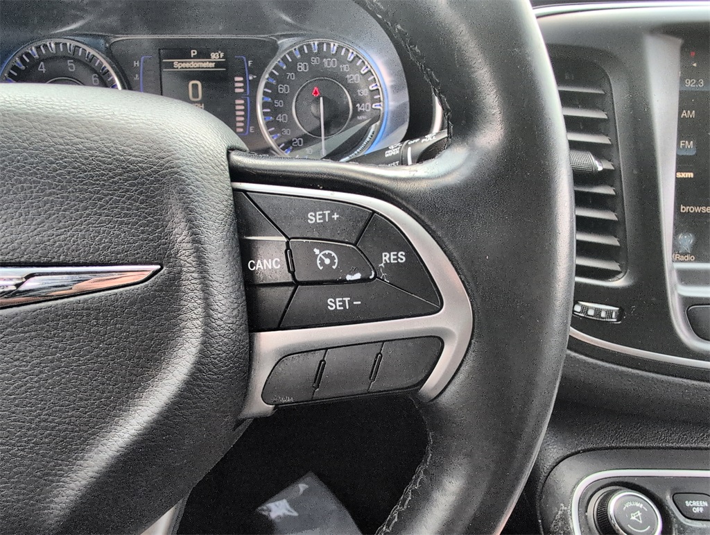 2017 Chrysler 200 Limited photo 27
