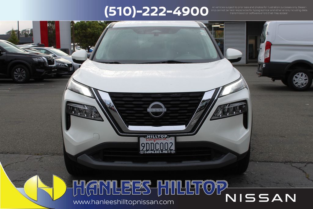 2023 Nissan Rogue SV photo 2