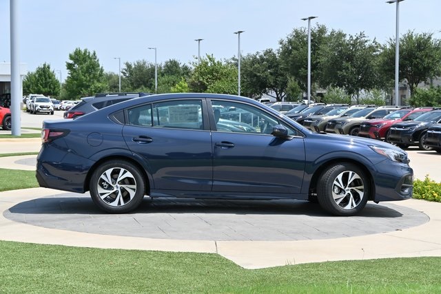 2025 Subaru Legacy Premium photo 2