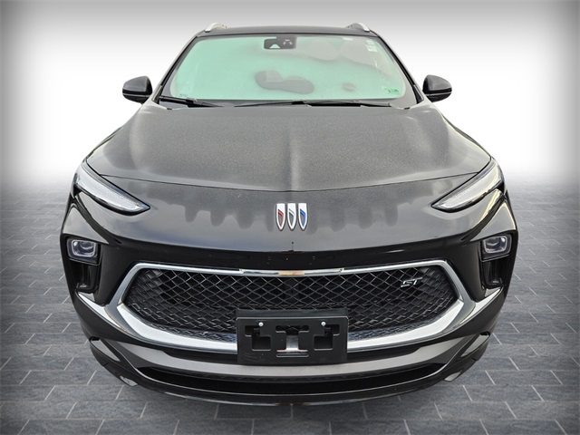 2024 Buick Encore GX Sport Touring photo 2