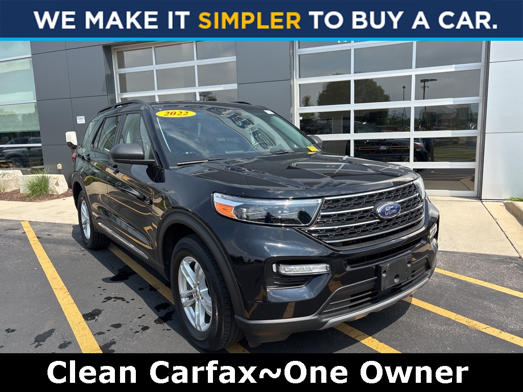 2022 Ford Explorer XLT photo 2