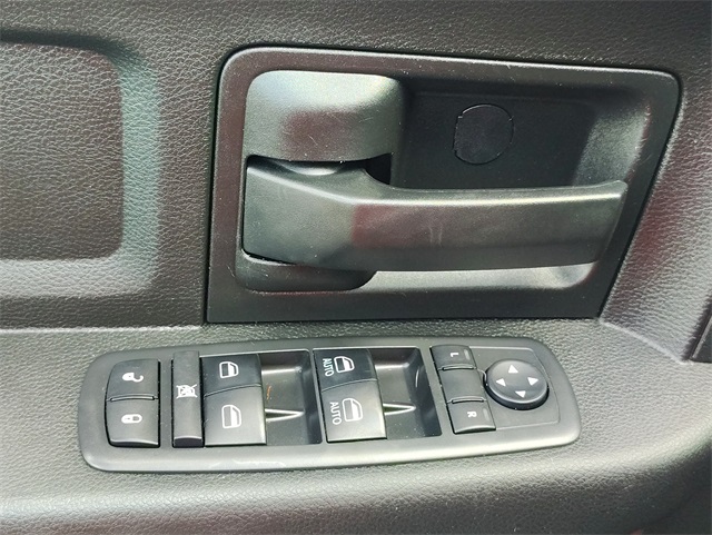2018 Ram 2500 Tradesman photo 8