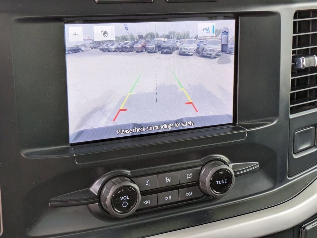2023 Ford F-150 XLT photo 17