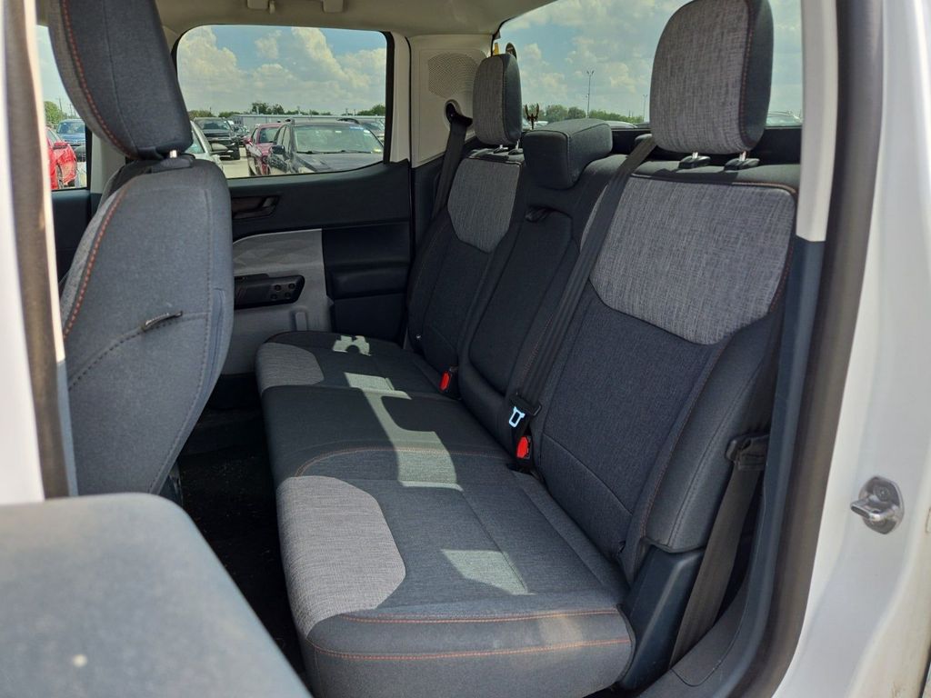 2022 Ford Maverick XLT photo 3