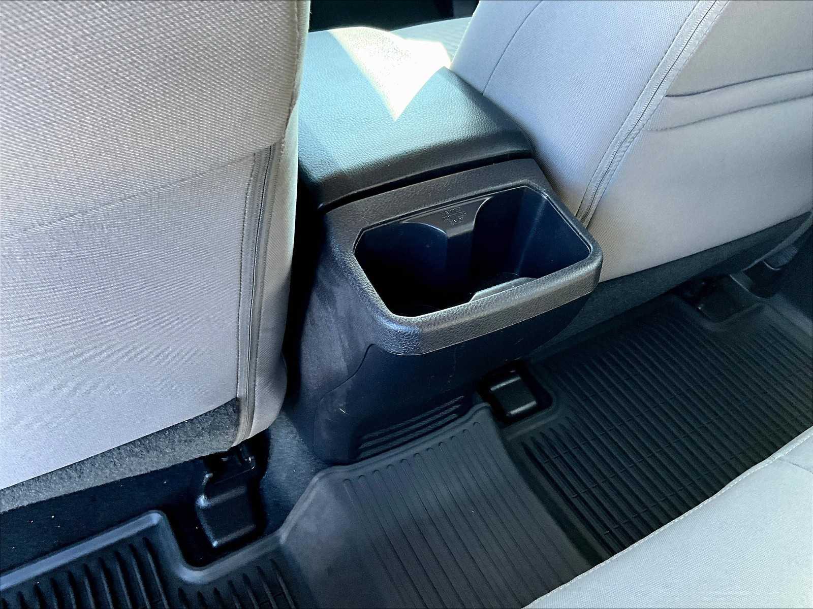 2021 Toyota Tacoma SR5 photo 26