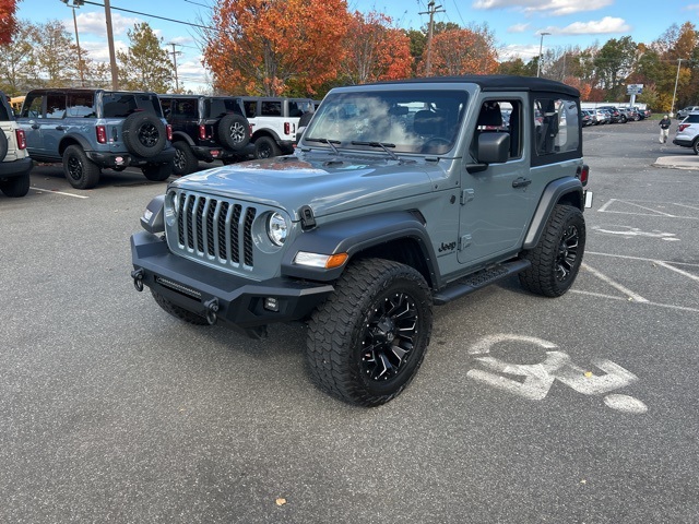 2024 Jeep Wrangler Sport photo 3
