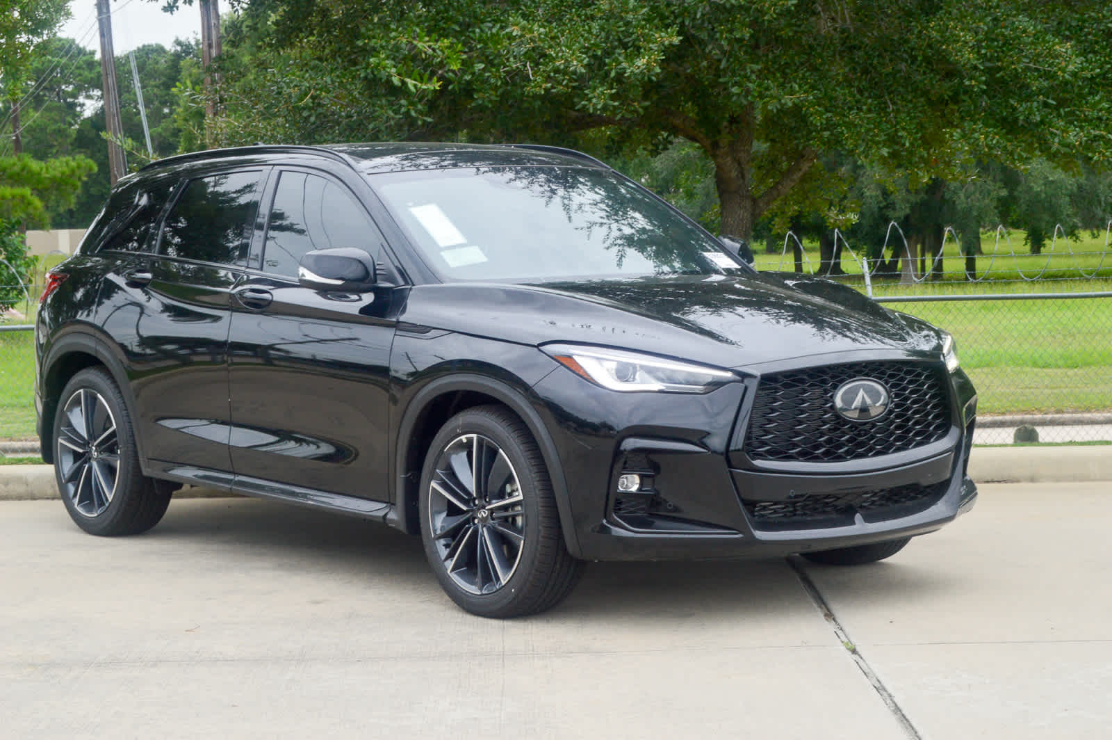 2025 Infiniti QX50 SPORT AWD photo 2