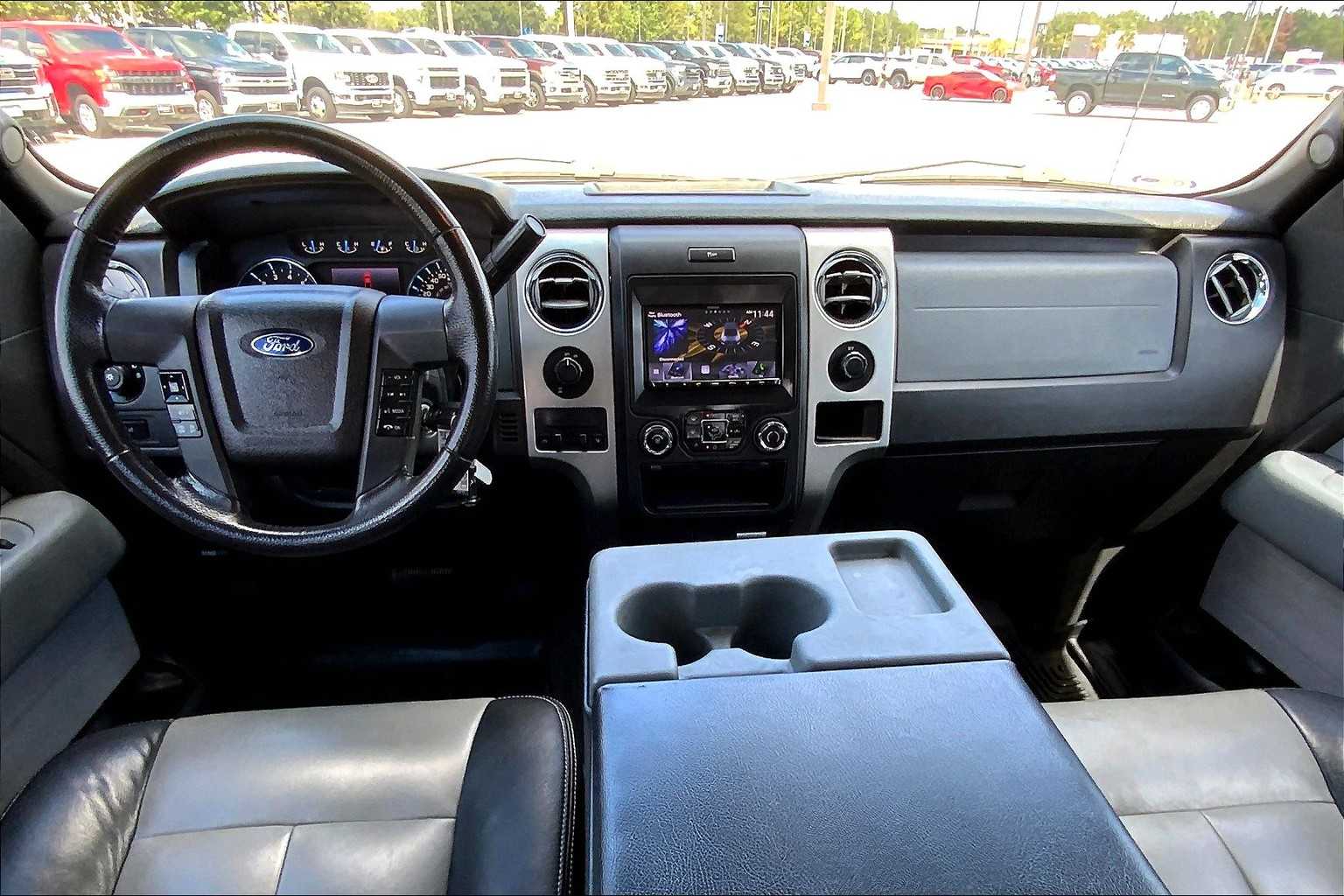2013 Ford F-150 XLT photo 14