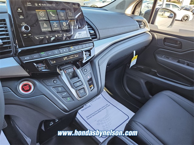 2026 Honda Odyssey EX-L photo 10