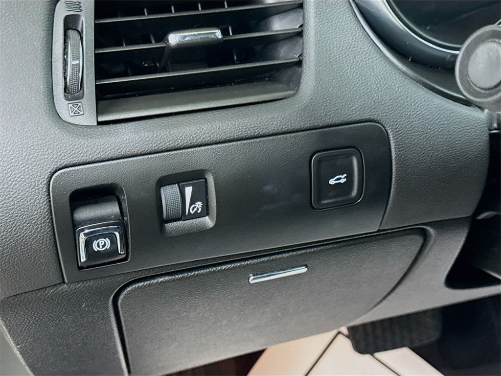 2014 Chevrolet Impala 2LT photo 8