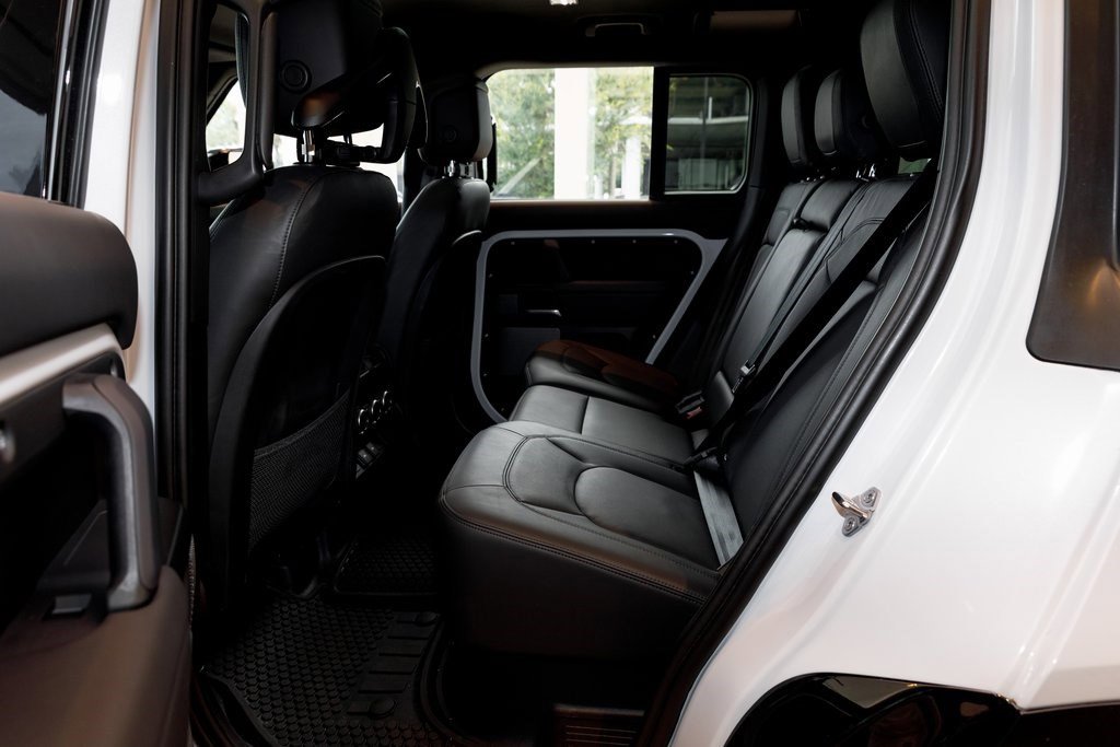 2023 Land Rover Defender 110 V8 110 Carpathian Edition photo 26
