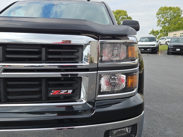 2015 Chevrolet Silverado 1500 LT photo 11