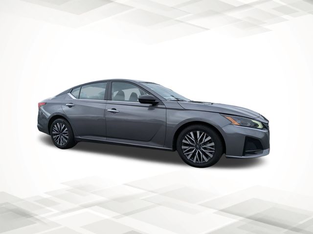 Used 2024 Nissan Altima SV with VIN 1N4BL4DVXRN311518 for sale in Lilburn, GA
