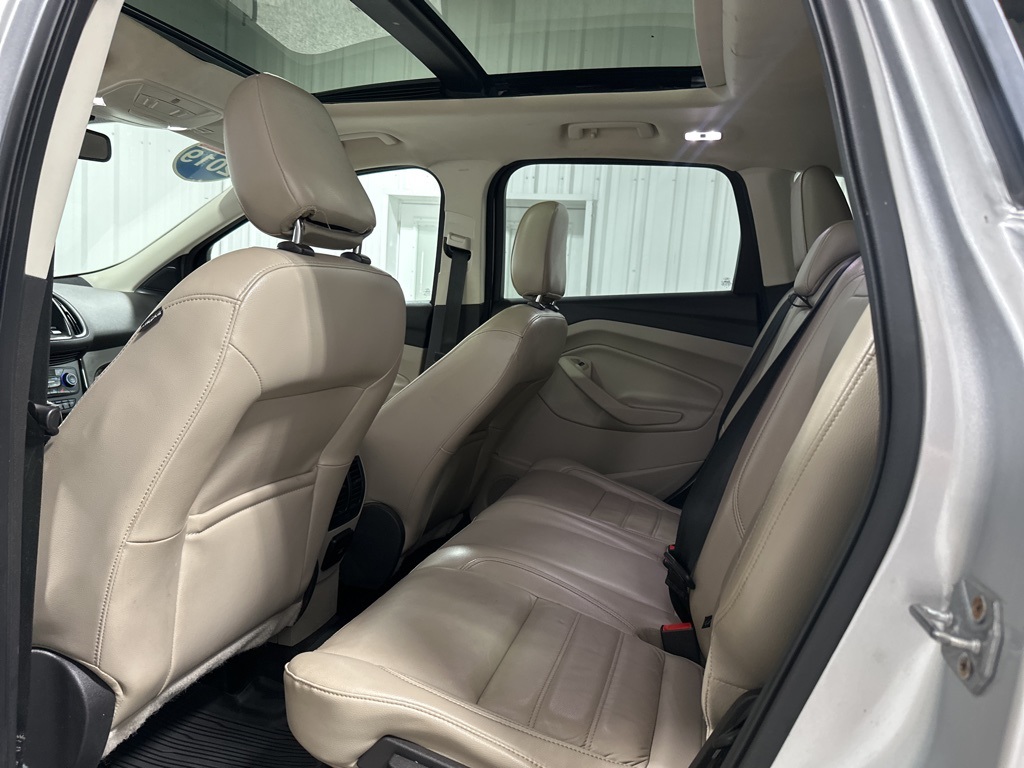 2019 Ford Escape Titanium photo 14