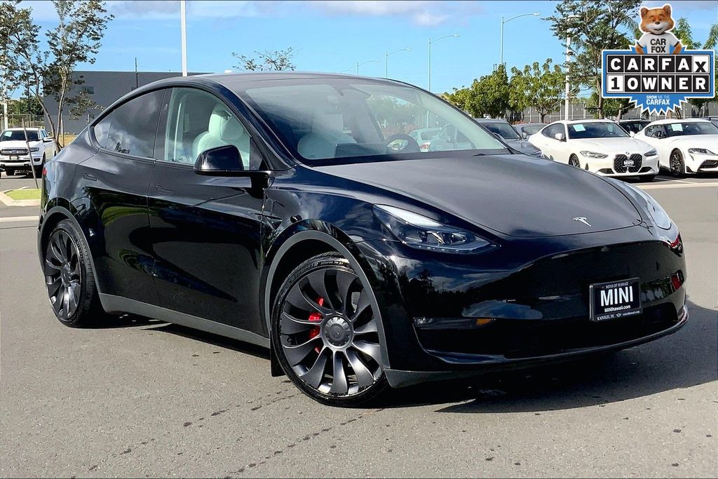 2023 Tesla Model Y Performance's photo