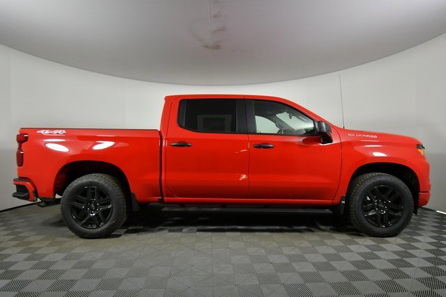 2026 Chevrolet Silverado 1500 Custom photo 9