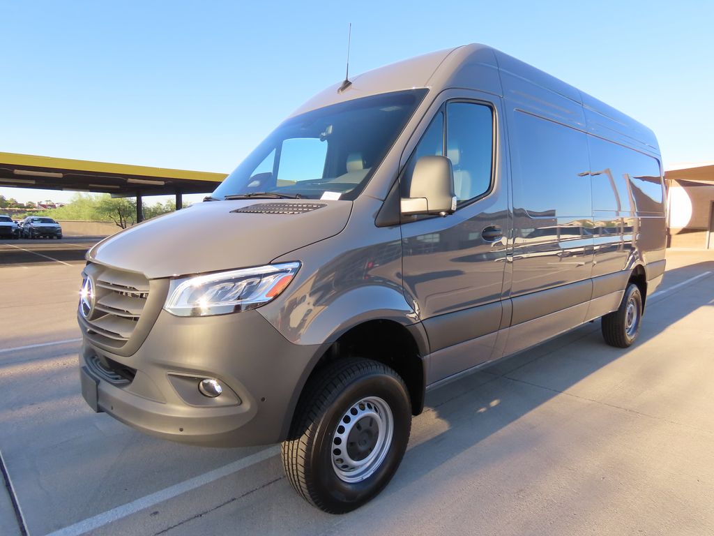 2025 Mercedes-Benz Sprinter Cargo Van Base's photo