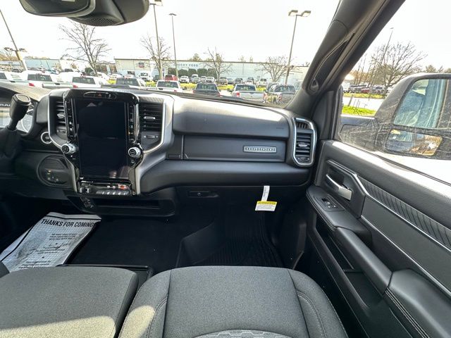 2025 Ram 2500 Big Horn photo 25