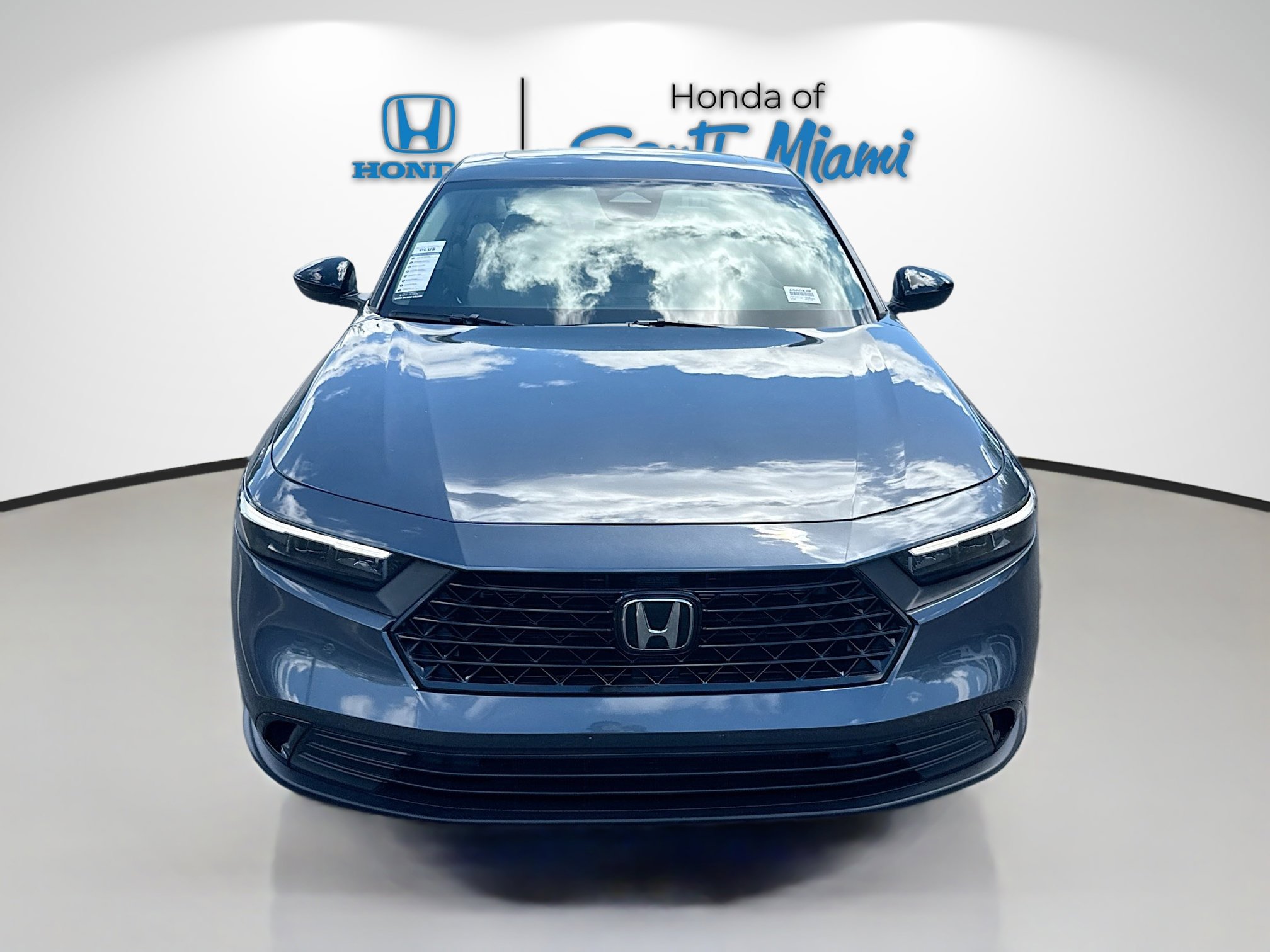 2025 Honda Accord SE photo 2